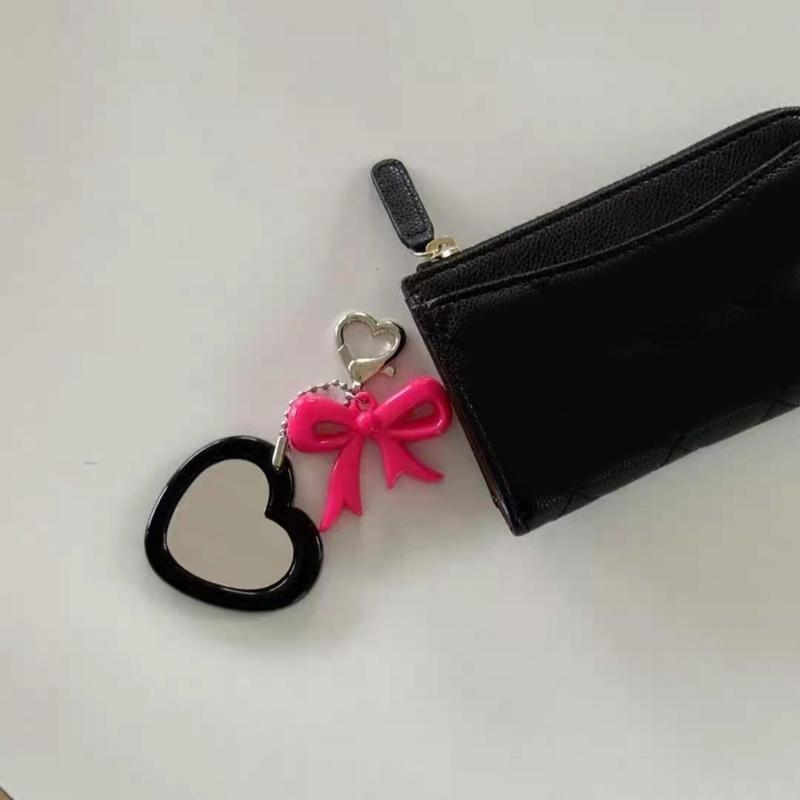 Elegant Bowknot Shaped Keychain Mirror Pendant Charm Plastic Alloy Decorative Hanging Accessory For Home Gift