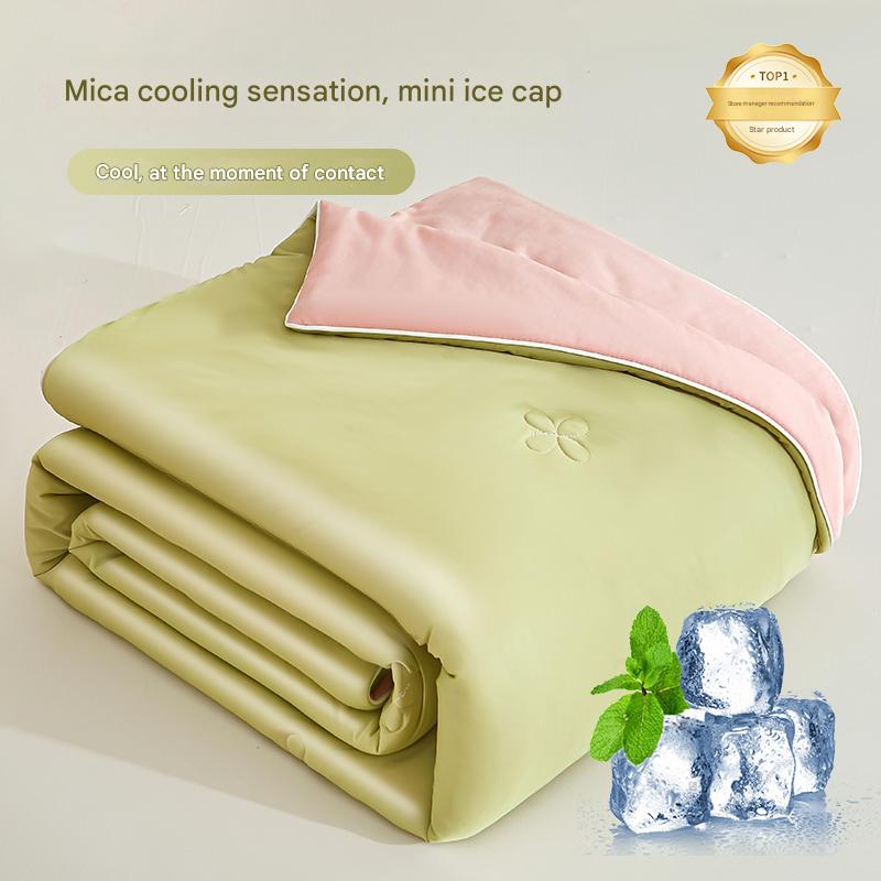 Super Soft Cooling Quilt Summer Cool Quilt Skin Friendly Quilt Air Condition Comforter Solid Ice Silk Cool Blanket Thin Quilt for Bed