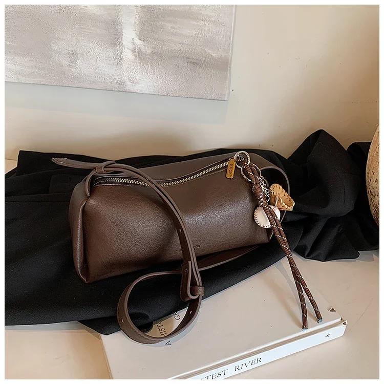 Monochromatic PU Shoulder Bag with Zipper for Women All-purpose Crossbody Bags Feminine Fashion
