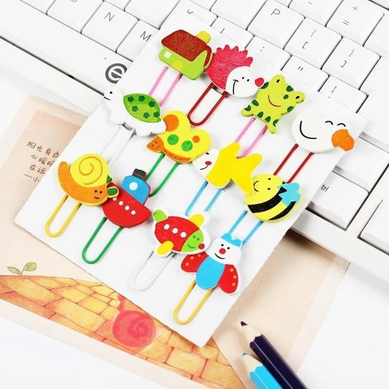 12Pcs /set Cute Animal Painted Wooden Paperclip Cartoon Stationery Learning Office Supplies PaperClips Clip Metal Cake Plugin
