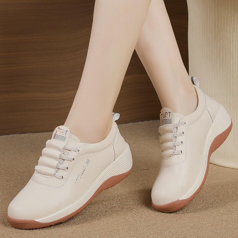 Single shoes spring new soft sole light non-slip sports travel lazy shoes