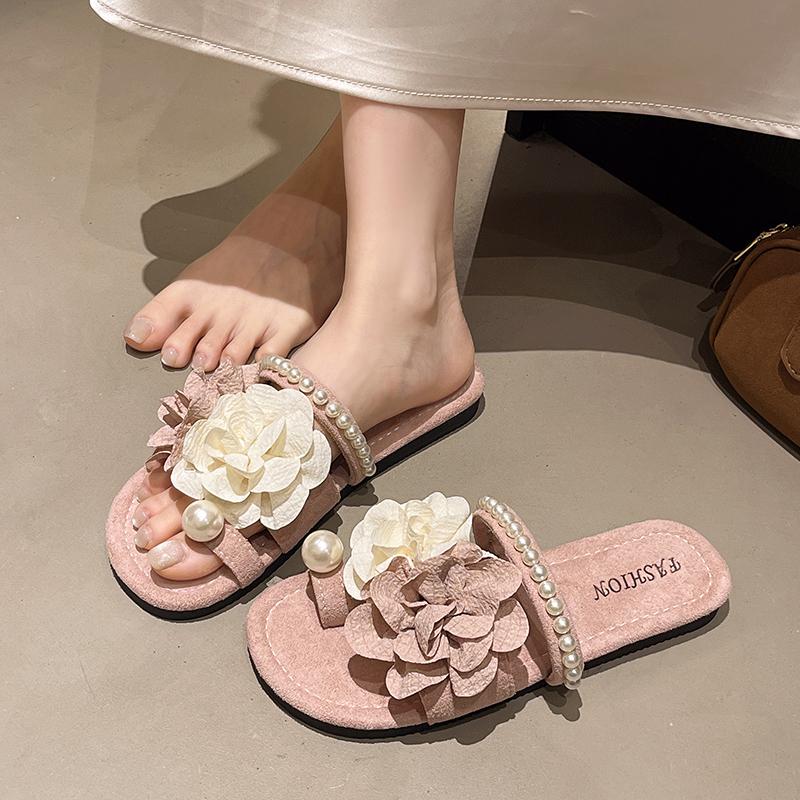 Fashion Beautiful Flower Toe Sandals and Slippers for Women in Summer 2025 New Style with Skirt Soft-soled Beach Flat Shoes
