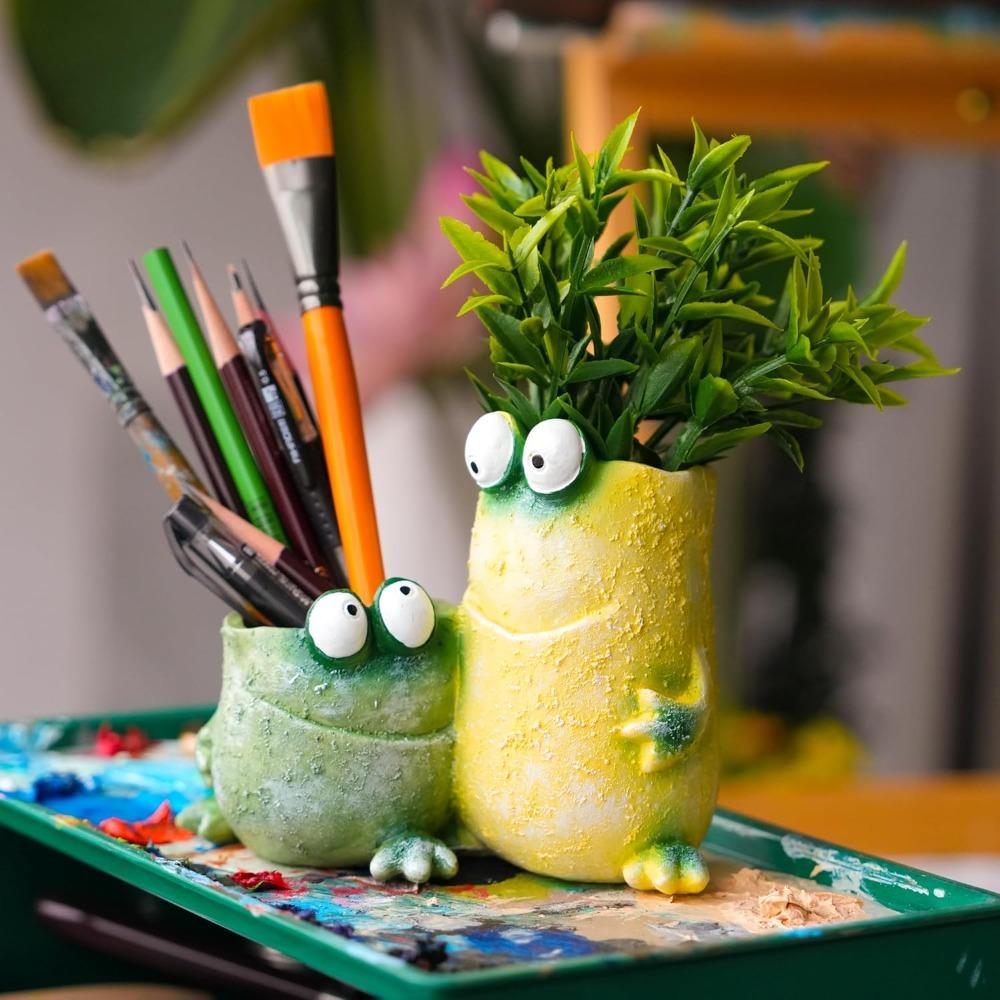 Cartoon Frog Flower Container Cute Frog Succulent Pot Small Frog Planter Ornament for Indoor Plants