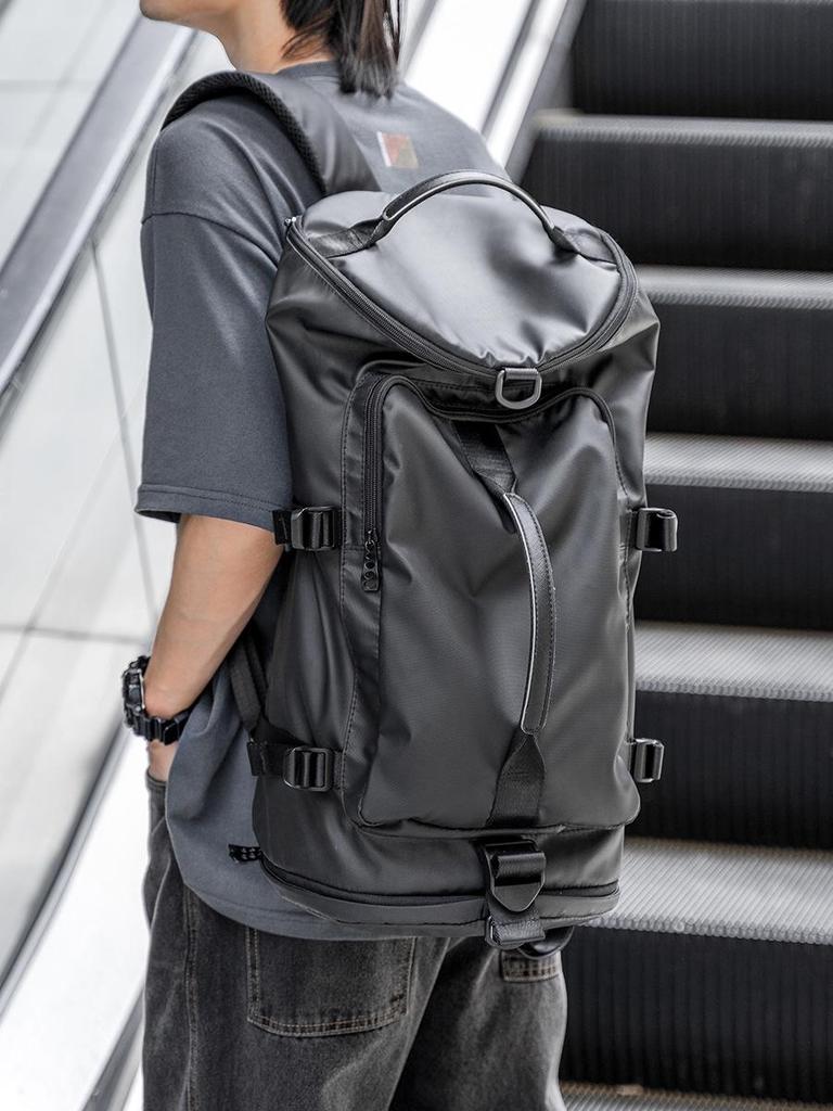 Men's Large Capacity Travel and Business Backpack