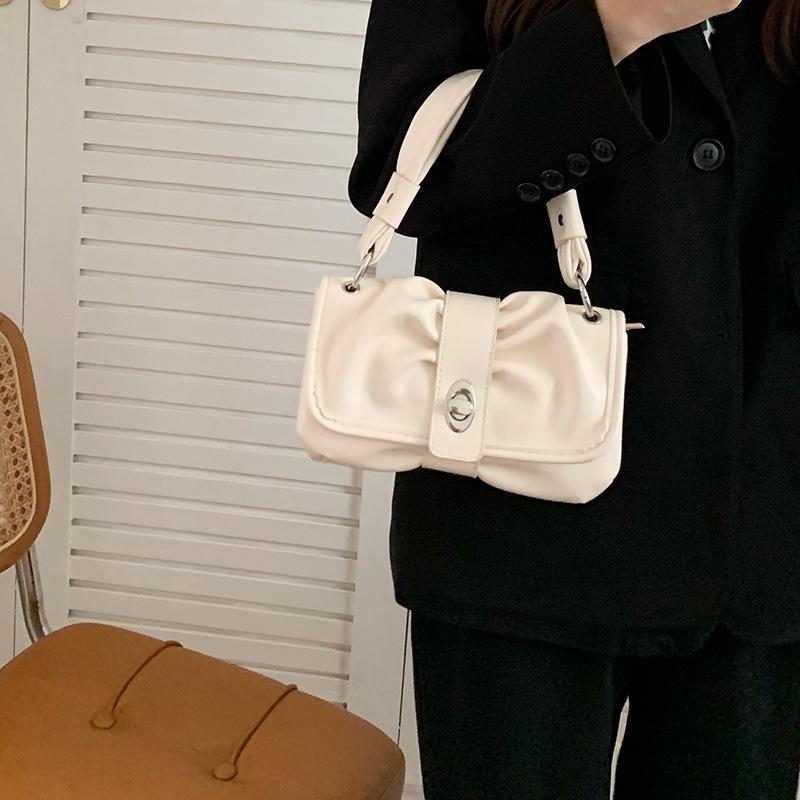 Korean Ins Niche Super Hot Handheld Underarm Bag Women's New Retro Versatile One-Shoulder Slant Cloud Bag