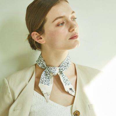 ANA MAISON Super Woman Silk Twilly Scarf [PMT-1392]