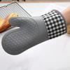 1Pc Thickened Oven Silicone Anti-scalding Glove, Kitchen Supplies, Plaid Printed Gloves Microwave Oven Silicone Thermal Insulation Gloves