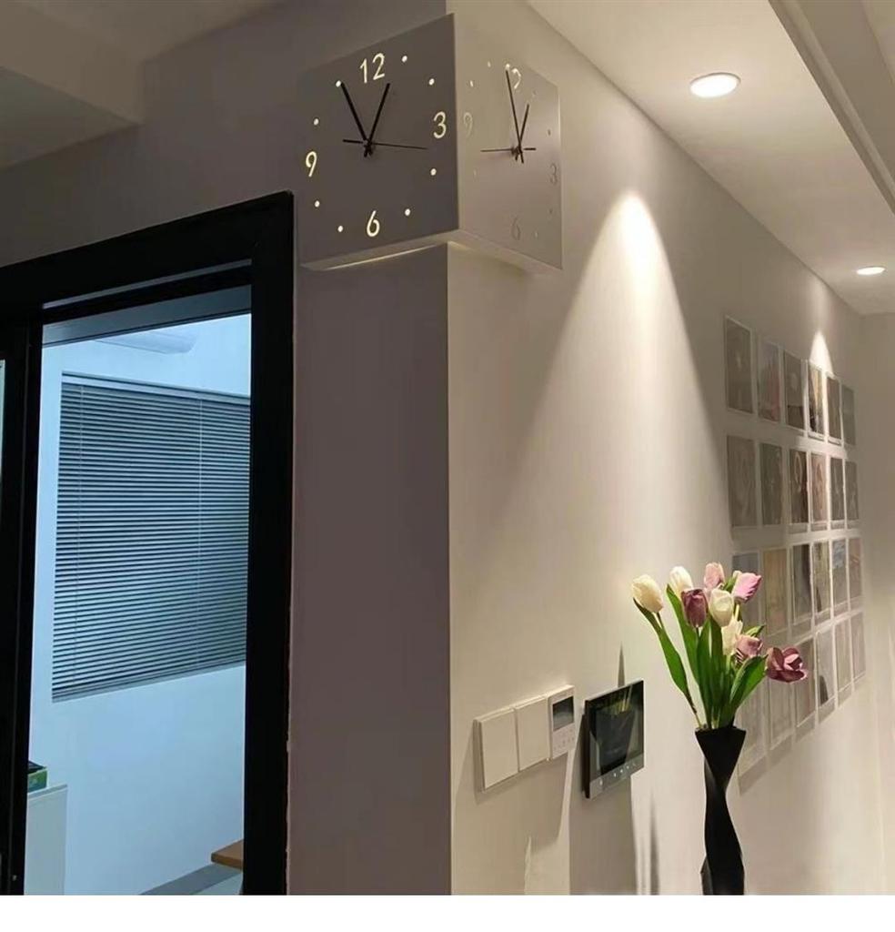 Modern Silent Double-Sided Wall Clock for Living Room