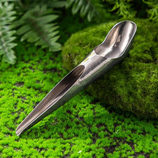 Lopatka na krmivo pro ptáky s hrází Snadno použitelná Krmí Nerezová klec pro domácí mazlíčky