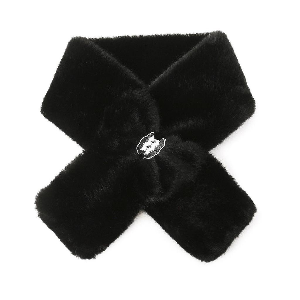 Cozy Korean-Style Women's Scarf: Soft, Furry, Warm, and Age-Reducing Neckband for Autumn and Winter