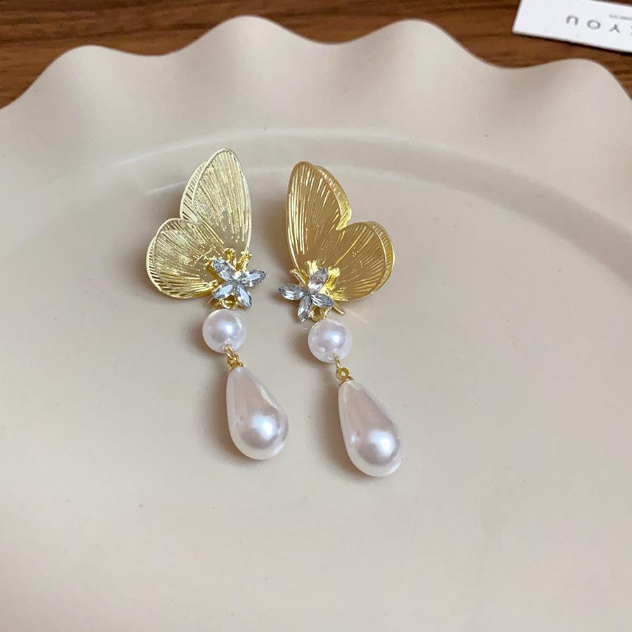Silver Needle Diamond Butterfly Pearl Tassel Earrings Light Luxury Premium Earrings French Retro Temperament Versatile Earrings Women