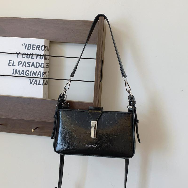 Ielgy Fashionable Texture Underarm Bag Popular Simple All-Match One-Shoulder Messenger Bag High-End Small Square Bag
