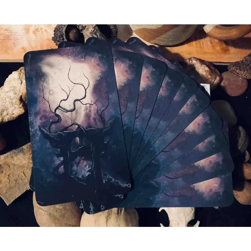 The Haunted Cat Tarot Deck - 78 Card Tarot Deck Featuring Original Surreal & Fantasy Feline Art By J Edward Neill 10.3*6cm