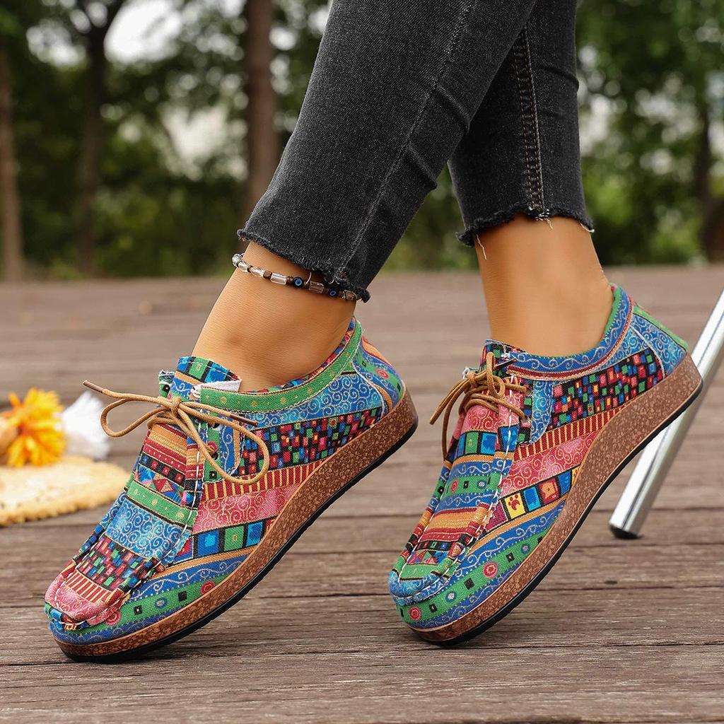 Big-size Ethnic Style Casual Shoes for Women, Colorful Lace-up Graffiti Low-top Canvas Shoes