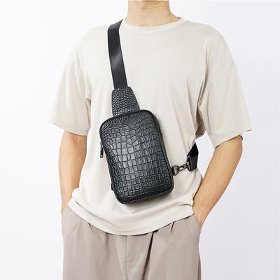Alligator Embossment Men's Chest Wrap Top Layer Cowhide Casual Fashion Diagonal Bag Trend Simple Shoulder Bag