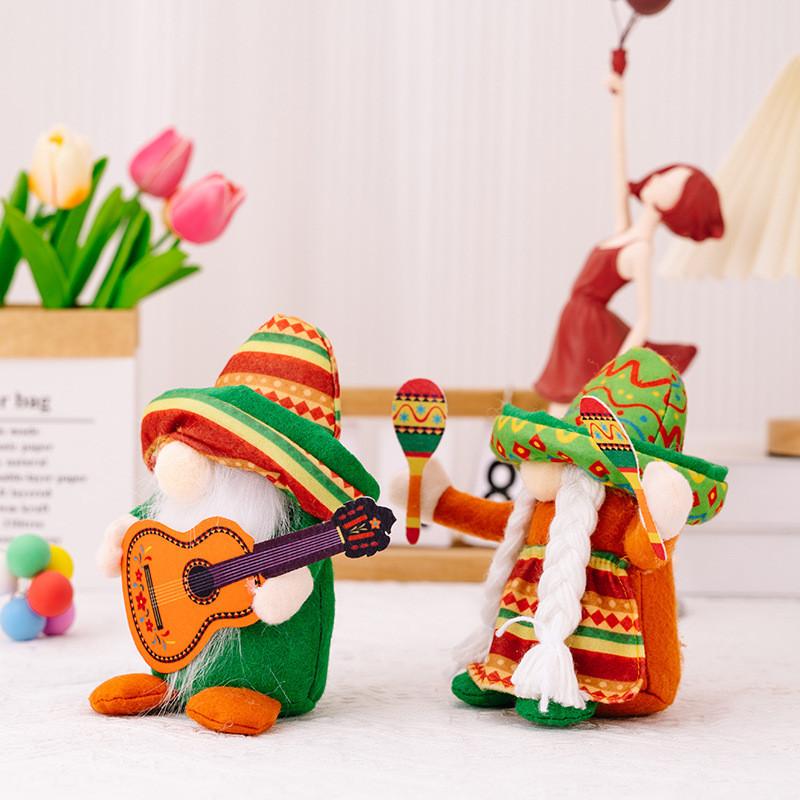 Festive Gnome Figurine Unique Music Creative Faceless Gnome Decoration For Party Fun