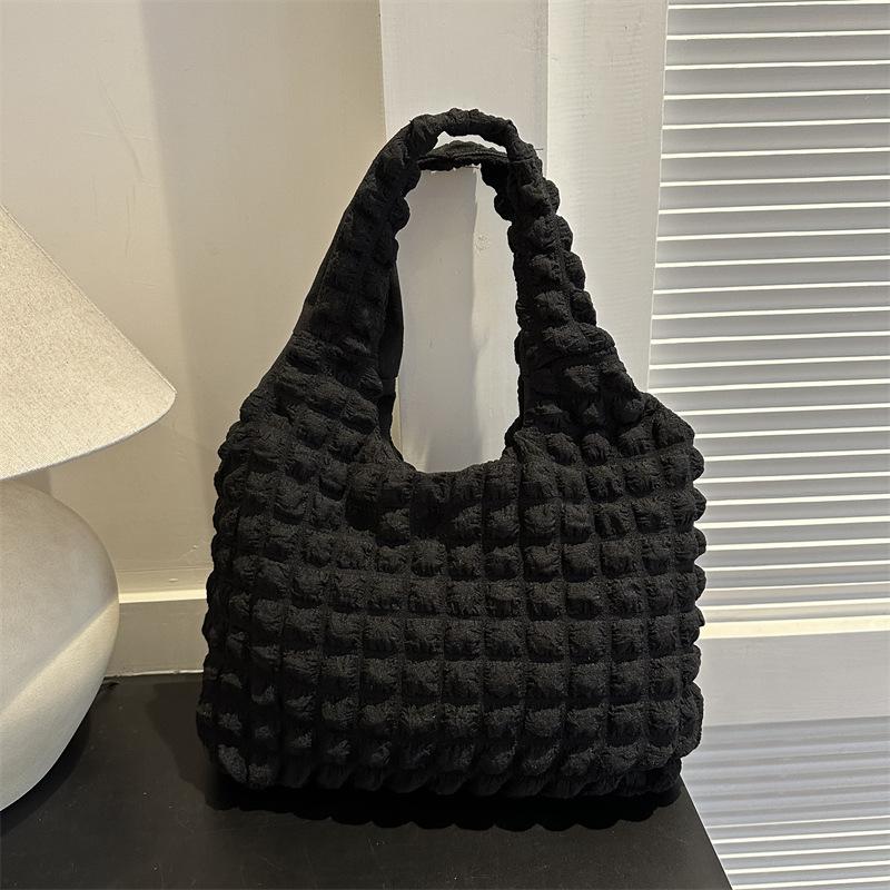 Small fresh bubble casual personality winter large capacity commute pleated portable shopping bag shoulder tote bag