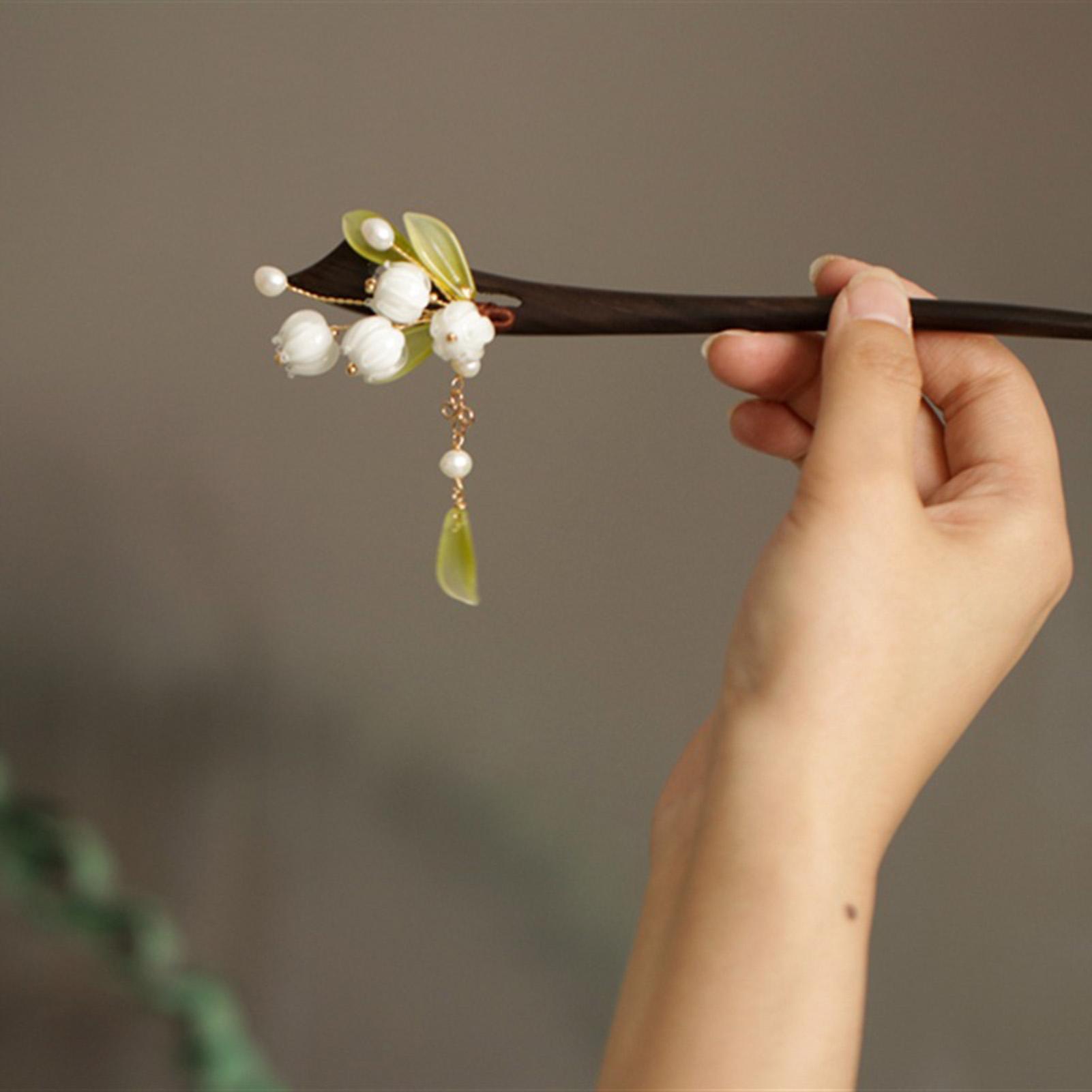

White Flower Hair Sticks Forks Retro Chinese Style Wooden Hair Pins Side Clips Pendant Headpieces Women Hair Bun Maker Jewelry