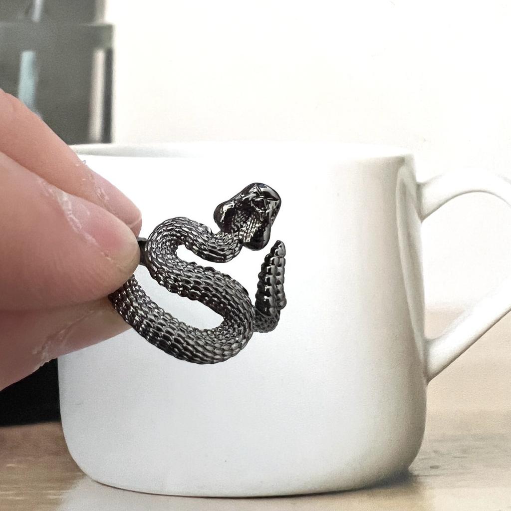 [Rattlesnake] Rings for Men and Women, High-end, Simple and Fashionable Rings