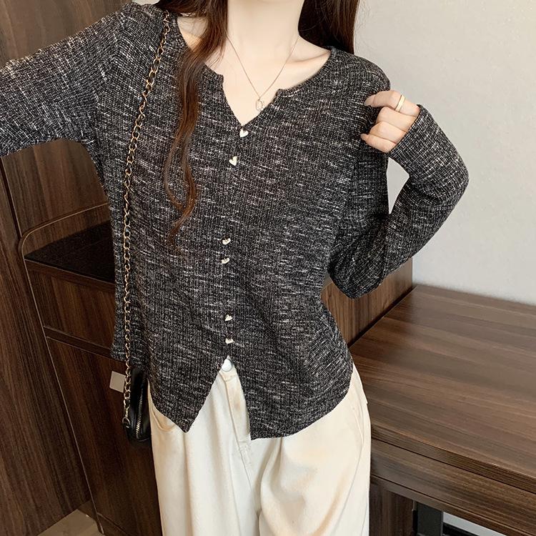 

V-neck Heart-shaped Button Plus Size Women s French Knitwear 4XL чорний