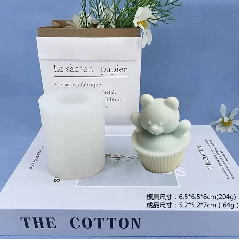 

Silicone Mold for Muffin-Shaped Candles Featuring a Bear Design-Versatile for Candles,Plaster,Resin,And Clay for Home Decoration