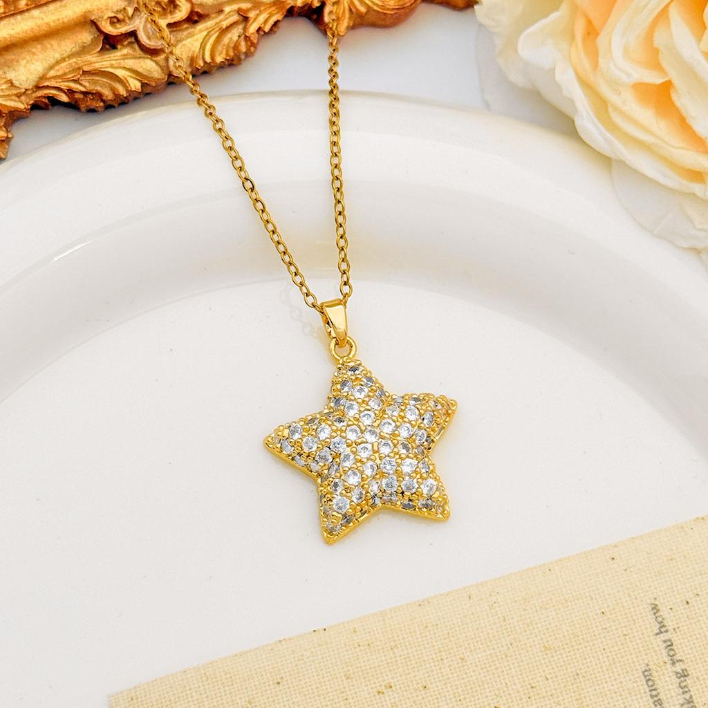 Five-pointed Star Mage Luxury High-end Style Necklace Accessory for Women - Small-Scale Fashion Lockbone Chain