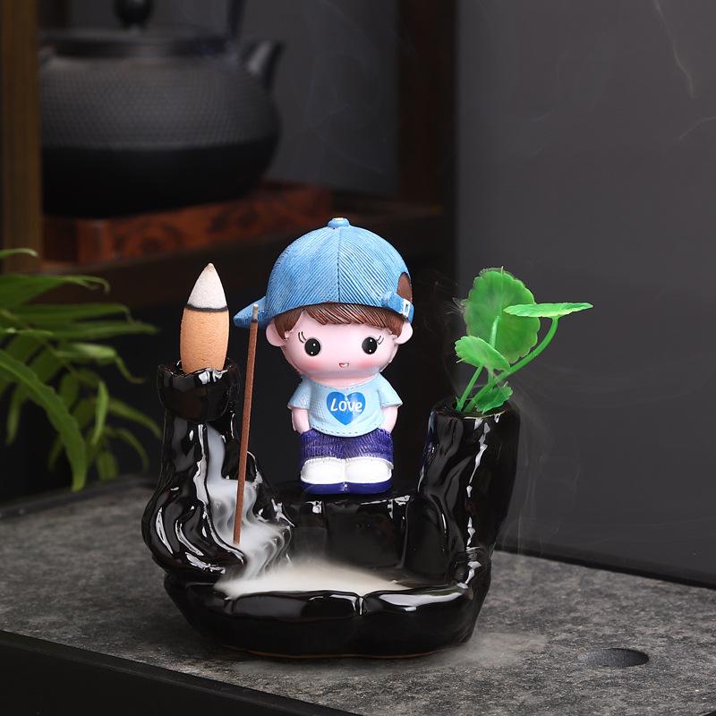 Hinterbrenner Keramik neue kreative Ornamente Räuchergefäß kleiner Mönch Berg fließendes Wasser