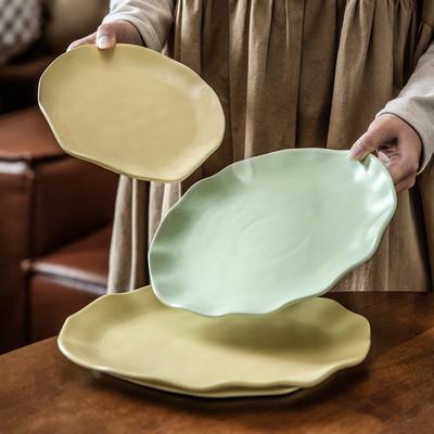 Cream Special-Shaped Ceramic Dinner Plate Creative Wavy Edge Plate Plate Tableware Household Vegetable Plate Western Dessert Plate