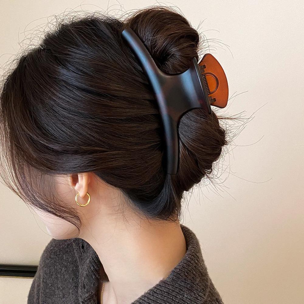 15cm Size Hair Claw Clip Arc Shaped Shark Clip Stylish Large Hair Clip  Women Use