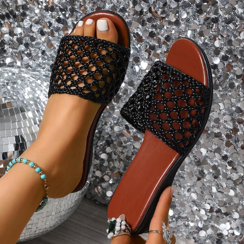 

Модная женская обувь 2025 Базовые женские тапочки Модные уличные повседневные летние больших размеров С вырезами Лаконичные удобные тапочки на танкетке 42 чёрный