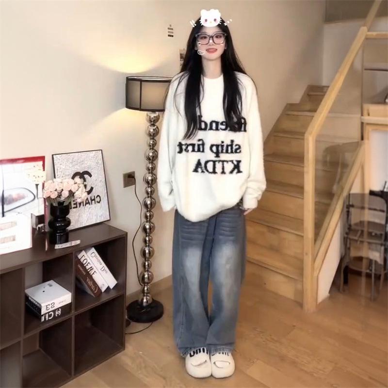 Korean Style Women's Thick Jacquard Knit Pullover Sweater - Soft, Fluffy Round Neck for Winter