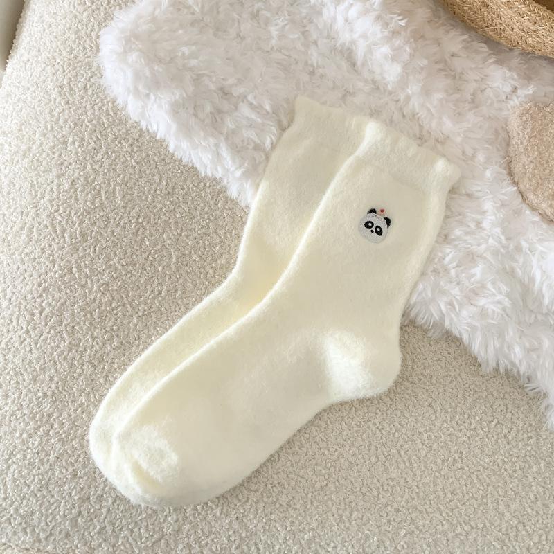 Plush Socks Women's Autumn and Winter Cartoon Embroidery Thickened Warm Home Floor Socks Confinement Socks Winter Sleep Socks