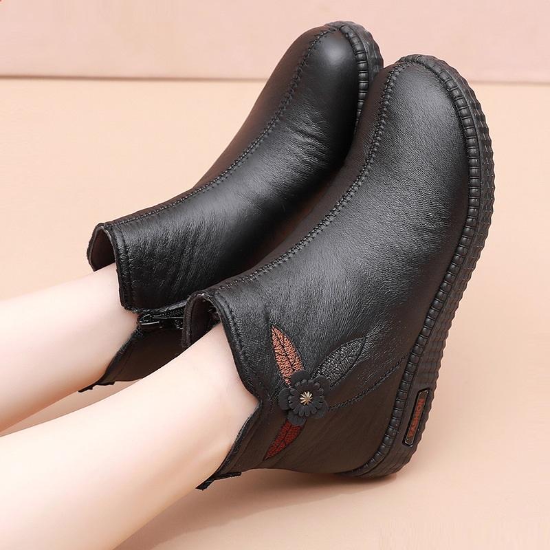Winter Genuine Leather Women Ankle Boots Shoes Women Thick Plush Warm Casual Ankle Boots Mother Waterproof Non-slip Booties