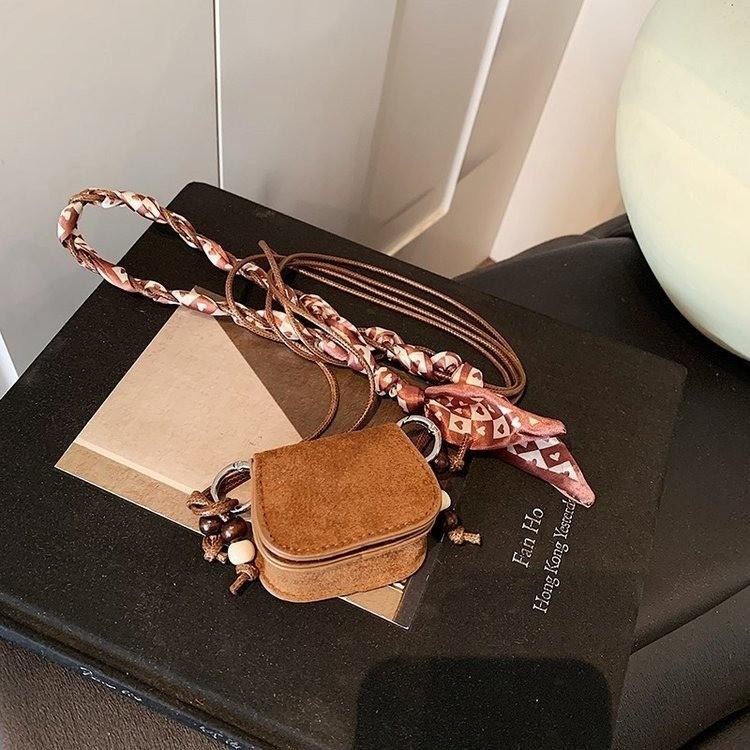 Herbst/Winter Retro Wildleder Mini Münzbörse: Exquisite Damen Umhänge- & Schultertasche.