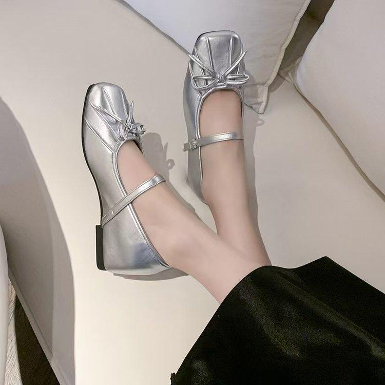 French shallow mouth Mary Jane shoes girl 2025 autumn new bow fairy word with soft sole versatile single shoes