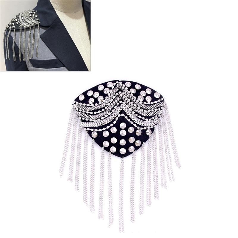 1 Stück Mode Handgefertigt Schulterschmuck Quaste Strass Epauletten Bekleidungszubehör Brosche Epaulette Schulterbroschen Geschenk