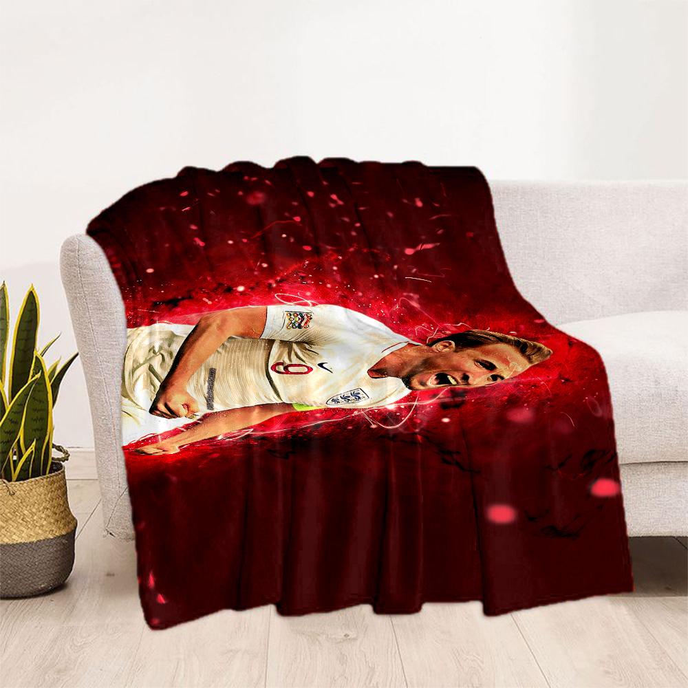Football Player Action Blanket Ultra-Soft Great for Bedding Office Chair Chair All-Season Use Modern Style Ideal Gift For Birthday Valentine'S Day