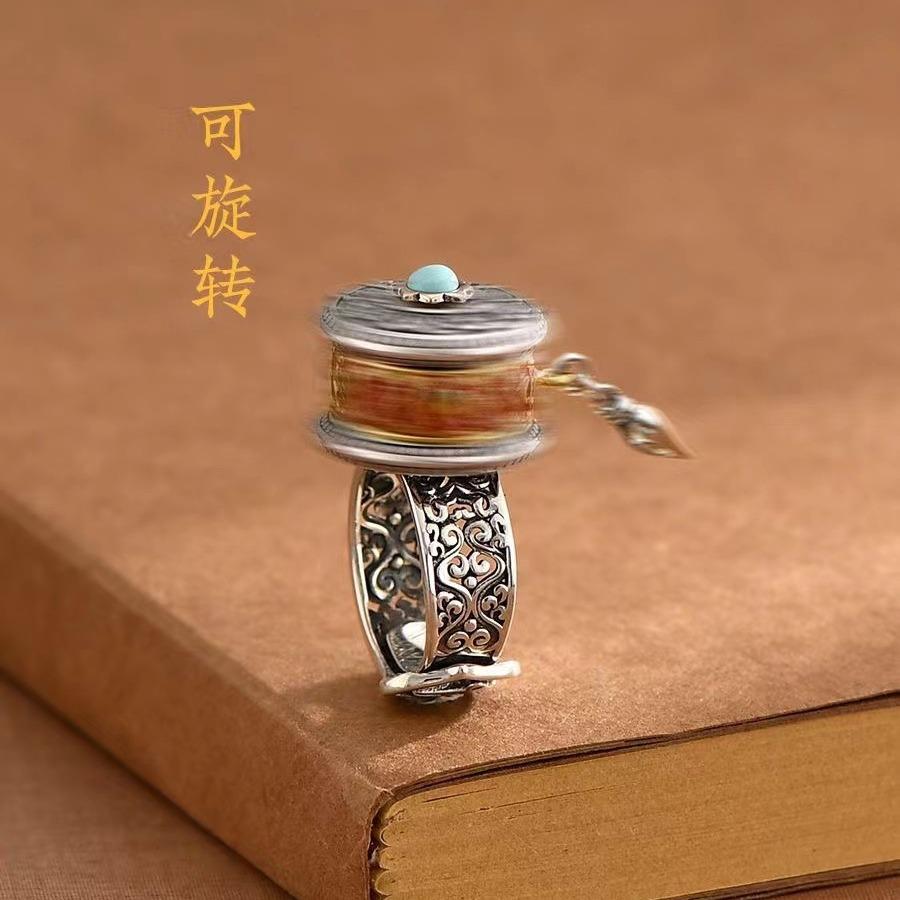 Bohemian Style Adjustable Ring Vintage Engraved Pattern Round Shape Turquoise Stone Top Metal Band Fashion Jewelry for Women Men