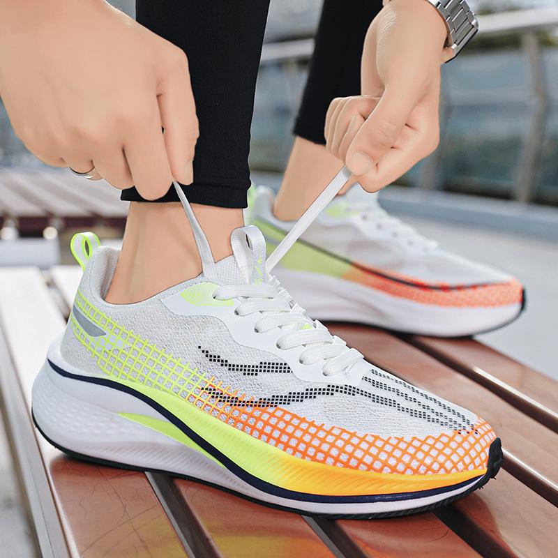 Men's Shoes New Couple Running Shoes Heightened Sole Breathable Versatile Comfortable Fashion Casual Sports Shoes Autumn New Running
