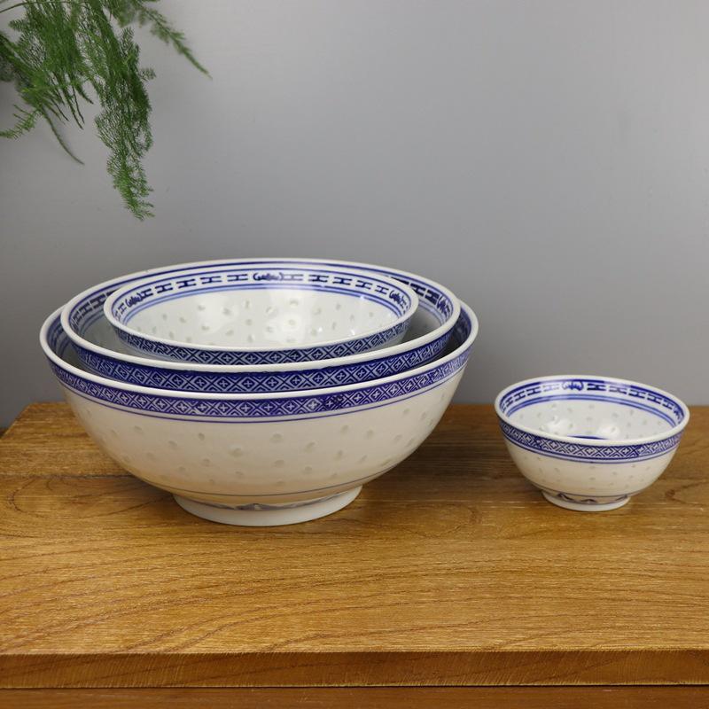 Blau-weiße Porzellan-Dessertschale - Chinesisches Keramik-Geschirr für süße Suppen und Double-Skin Milk