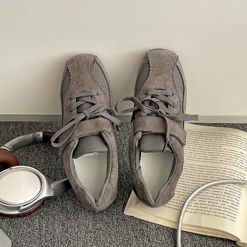 Trend black popular retro flat casual shoes women's 2025 new summer versatile ballet Forrest Gump training shoes