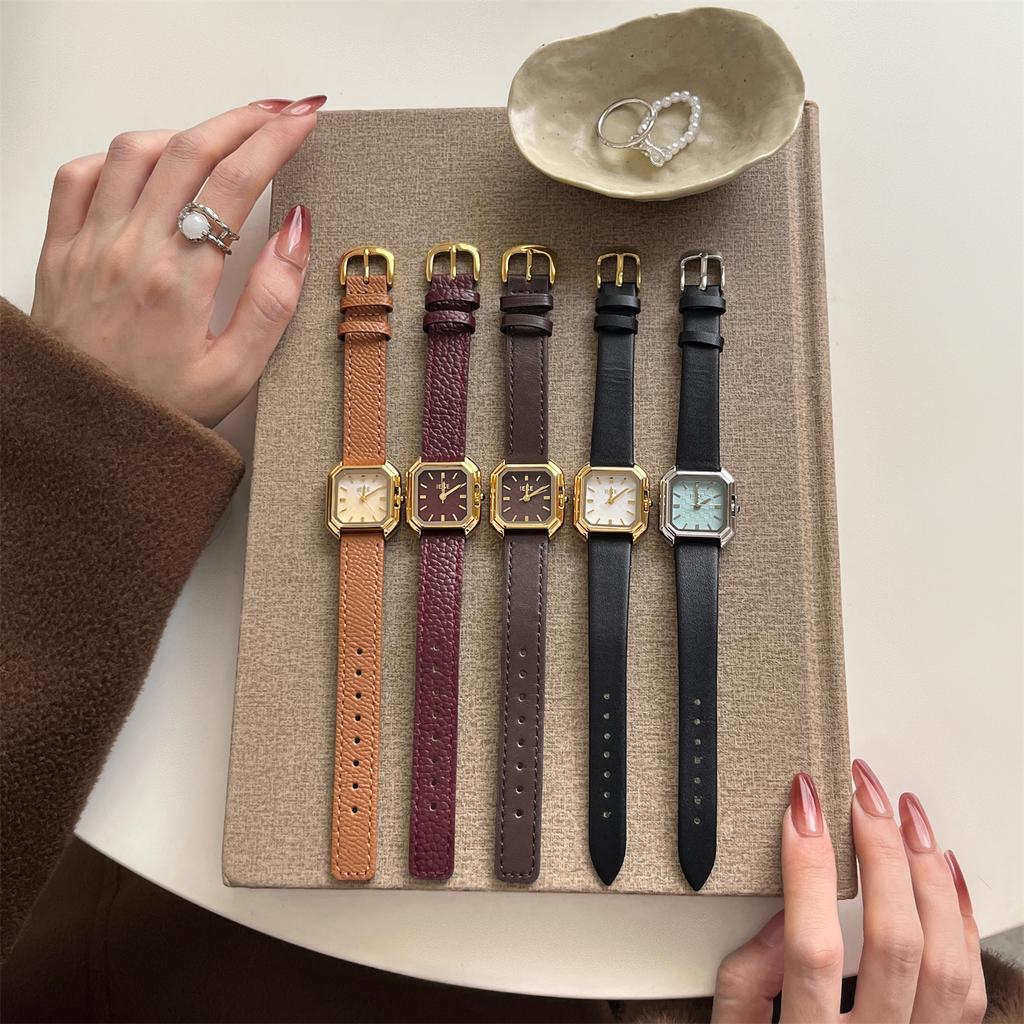 New Nordic retro small square watch for womenfashionable and elegantlight luxury women's leather quartz watch high-end selection
