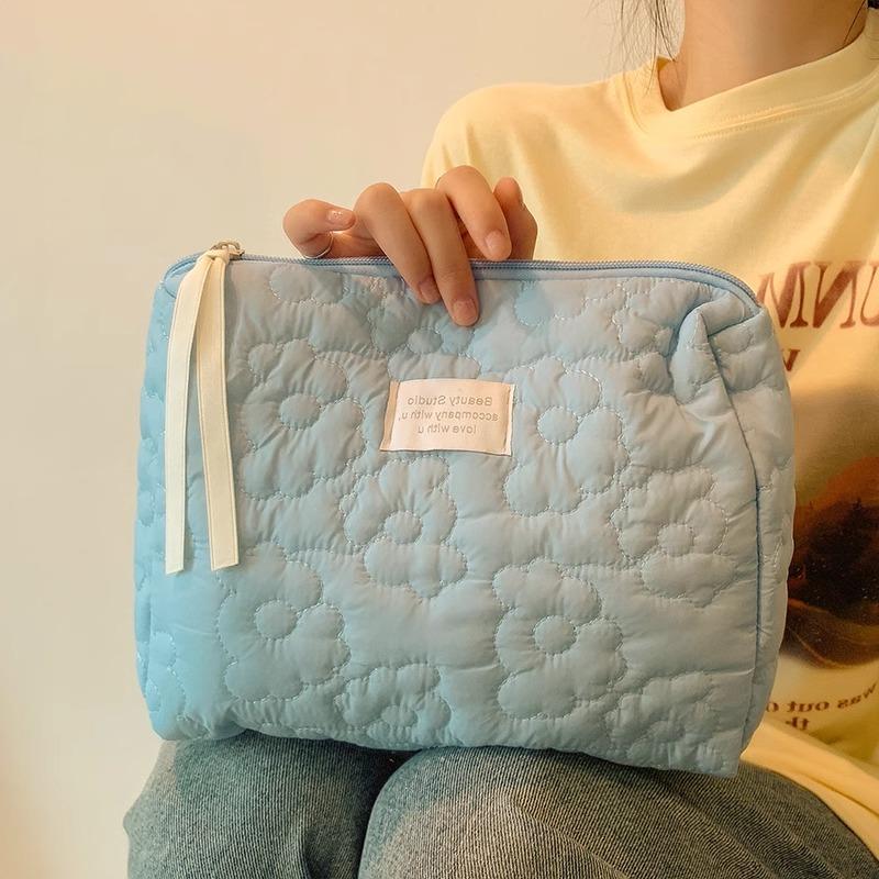 Soft Flower Pattern Women Makeup Bag Toiletries Cosmetic Organizer Zipper Bag Travel Wash Pouch Cosmetic Bag Female Make Up Bags