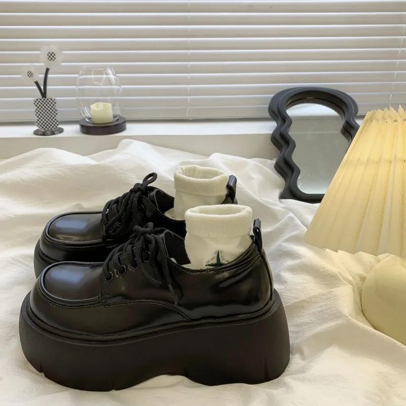 

Весенние новые женские туфли из кожи на толстой подошве, чувственный нишевый дизайн, универсальные туфли в стиле ретро с большим носком, Zapatos Mujer 40