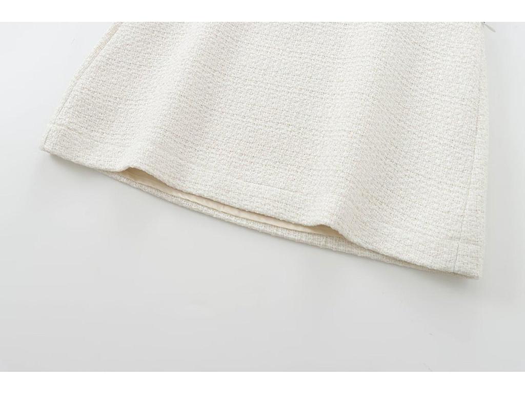 2024 Autumn Women’s European & American Style Textured Coat & A-Line Skirt Set with Turn-Down Collar and Long Sleeves