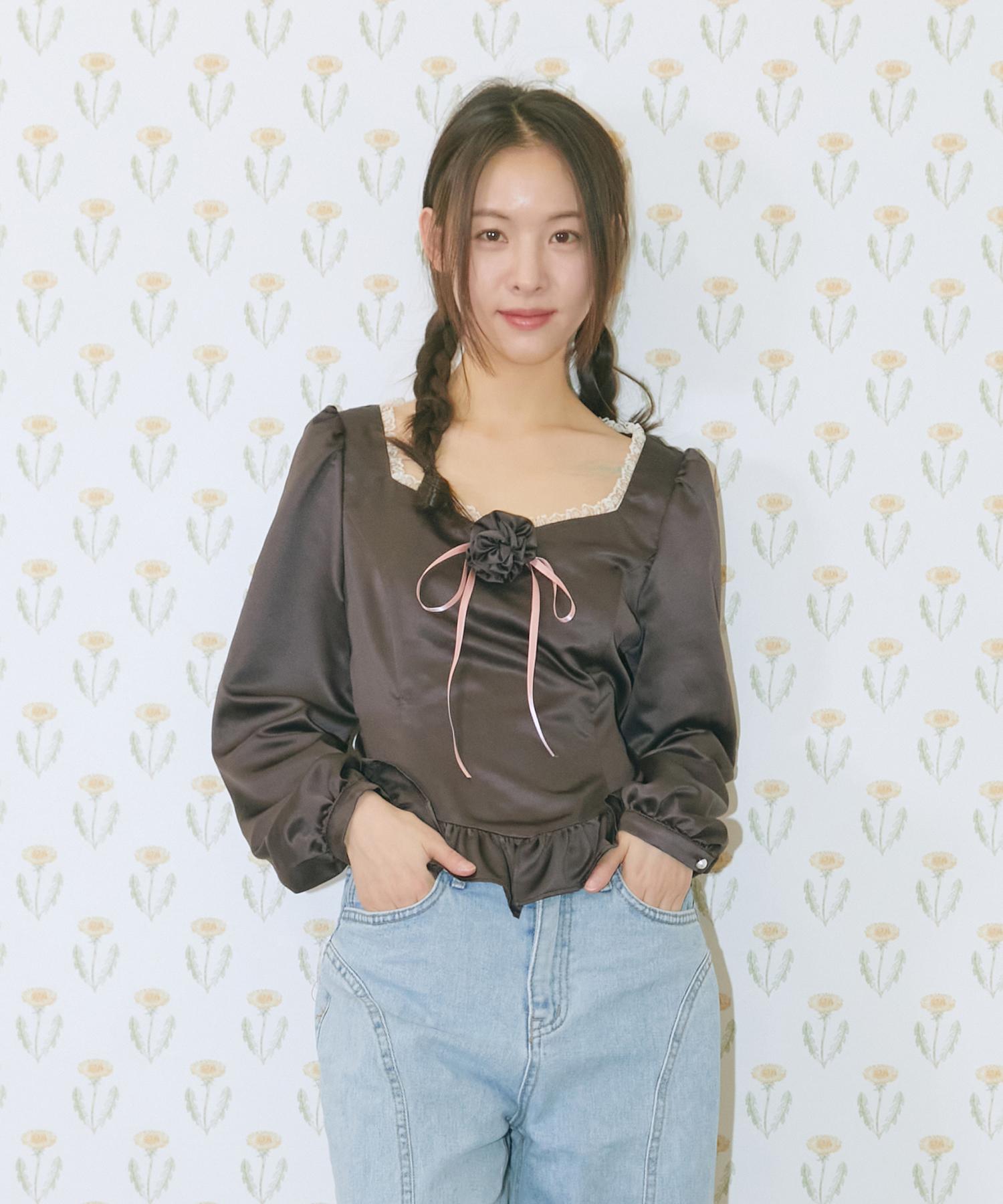 Margarine Fingers Corsage Satin Blouse (Dark Brown)