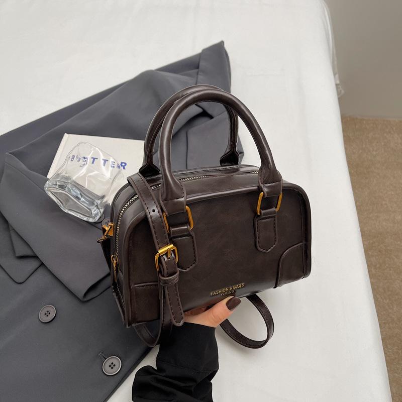 Maillard Fashion Commuter One Shoulder Crossbody Portable Small Bag Women's Autumn and Winter New Retro Pillow Bag