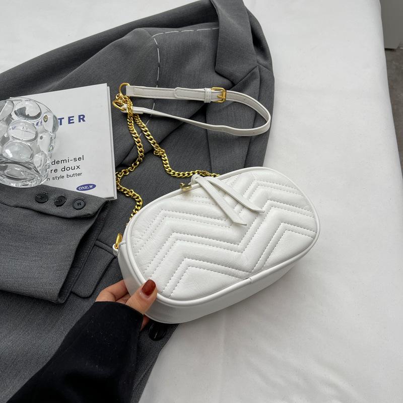 

Simple casual bag women s 2024 summer new fashion trend shoulder bag trend retro messenger bag small square bag білий