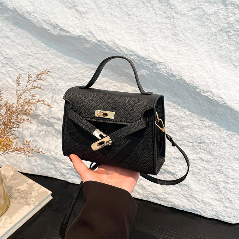 Stylish Minimalist Korean Shoulder Crossbody Bag In Classic Black White Brown Khaki чёрный