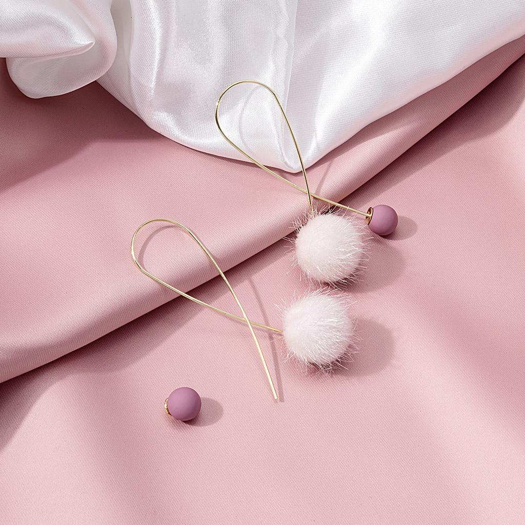 Autumn And Winter New Product Earrings For Women Showing Their Faces, Thin Hairball Earrings, Sweet Girl Cross Metal Earrings For Women